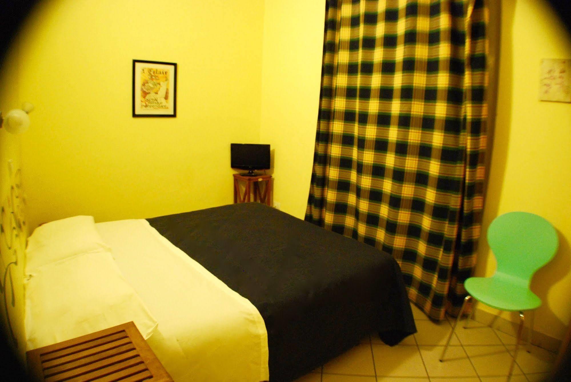 Albergoteatro ลาสเปเซีย ภายนอก รูปภาพ