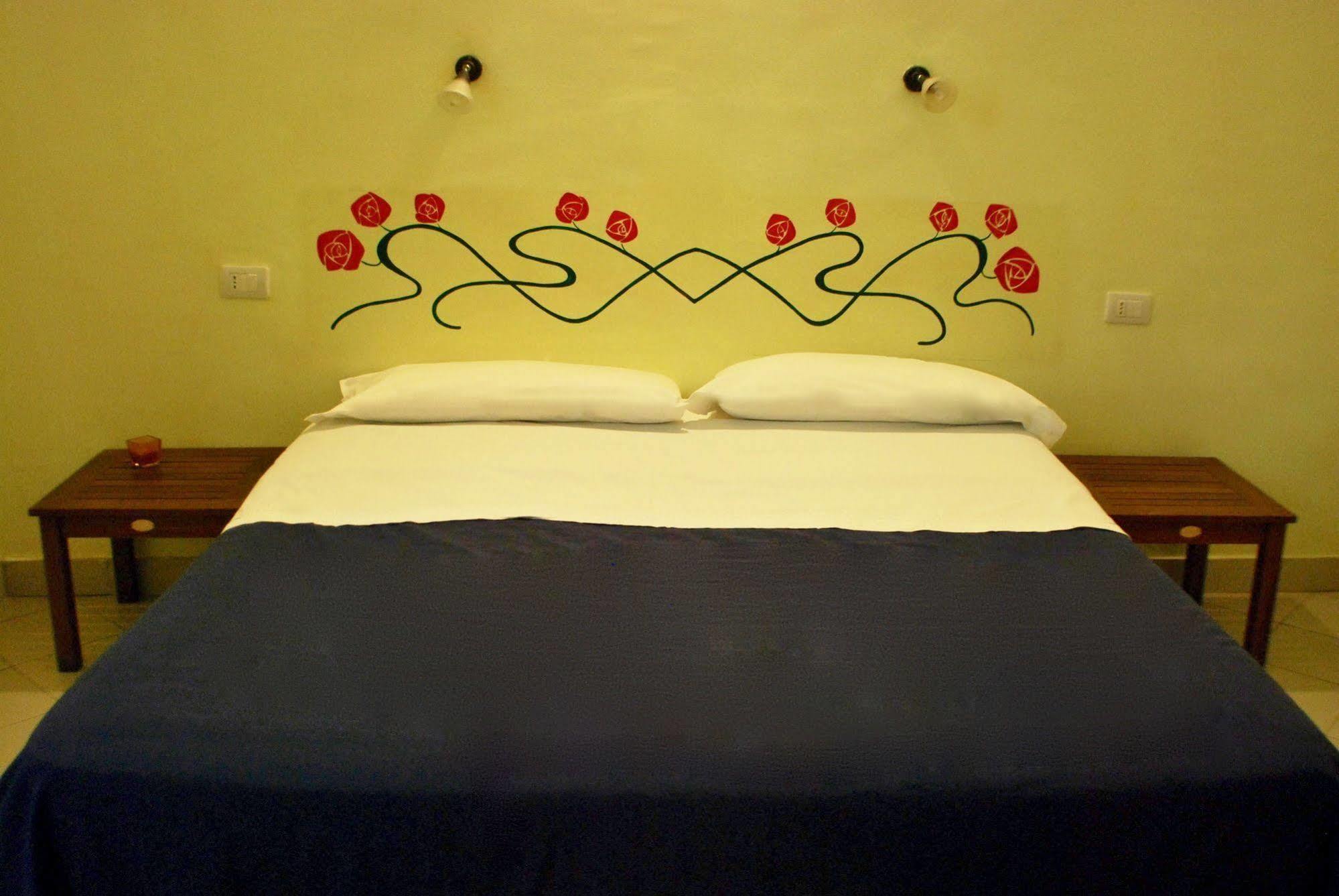 Albergoteatro ลาสเปเซีย ภายนอก รูปภาพ